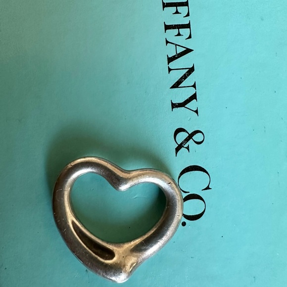 Tiffany & Co open heart Elsa Peretti - Picture 2 of 5